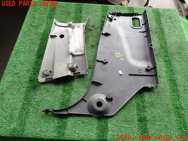 2UPJ-9241457670]NV350 キャラバン バン(VW2E26)左センターピラートリム 中古_4