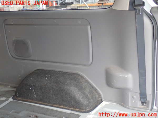 2UPJ-9241457680]NV350 キャラバン バン(VW2E26)左リアピラートリム 中古_3