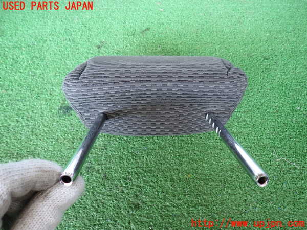 2UPJ-9241457040]NV350 キャラバン バン(VW2E26)運転席ヘッドレスト 中古_2