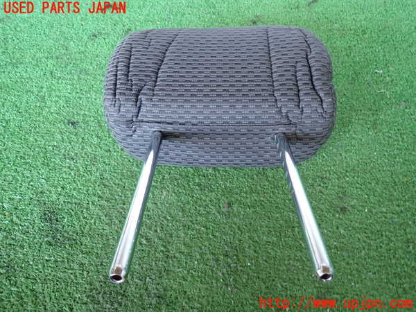 2UPJ-9241457150]NV350 キャラバン バン(VW2E26)右2列目ヘッドレスト 中古_2