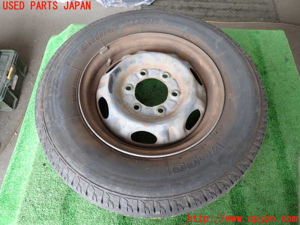 2UPJ-9241459029]NV350 キャラバン バン(VW2E26)タイヤ　ホイール　1本④ 195/80R15 中古_2