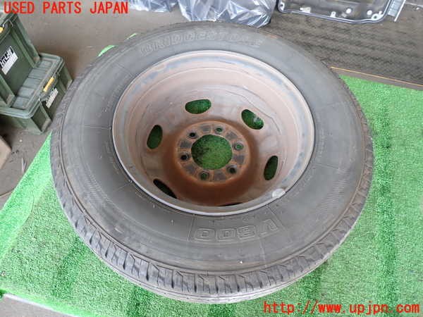 2UPJ-9241459028]NV350 キャラバン バン(VW2E26)タイヤ　ホイール　1本③ 195/80R15 中古_5