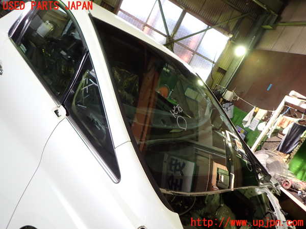 1UPJ-9241461195]ヴェルファイア(AGH30W)フロントガラス 中古(43R-000155 M41A)_3