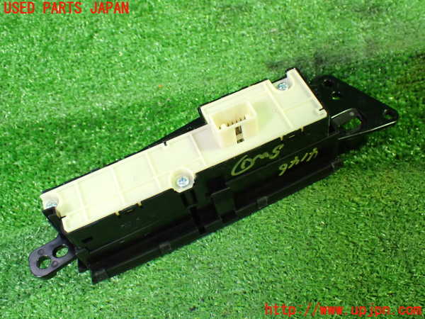 1UPJ-9241466306]ヴェルファイア(AGH30W)スイッチ1 (電動パーキングブレーキ、HOLD、TRC OFF、ECO MODE) 中古_2