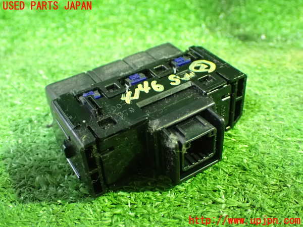 1UPJ-9241466307]ヴェルファイア(AGH30W)スイッチ2 (メーター照度、ODO TRIP) 中古_2