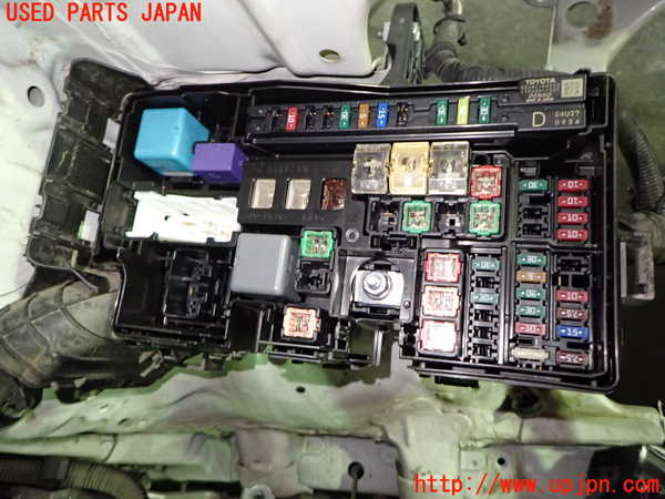 1UPJ-9241466743]ヴェルファイア(AGH30W)ヒューズボックス3 中古_2