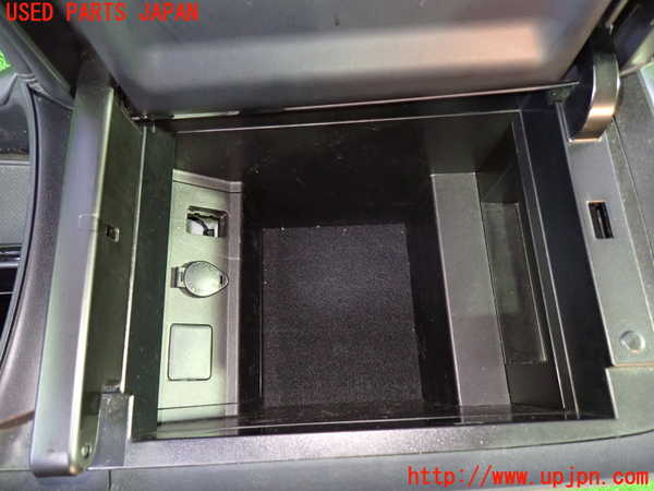 1UPJ-9241467540]ヴェルファイア(AGH30W)センターコンソール 中古_3