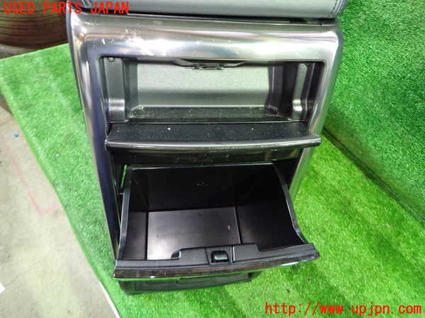 1UPJ-9241467540]ヴェルファイア(AGH30W)センターコンソール 中古_4