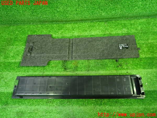1UPJ-9241467772]ヴェルファイア(AGH30W)ラゲッジトレイ2 中古_2