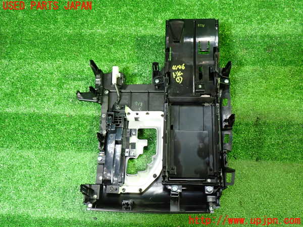 1UPJ-9241467691]ヴェルファイア(AGH30W)内装トリム類1 中古_3
