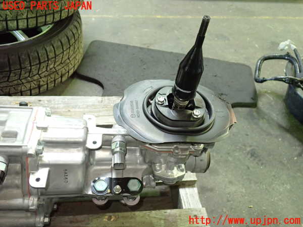 1UPJ-9241473200]ロードスター(ND5RE)ミッション MT P5 中古_3