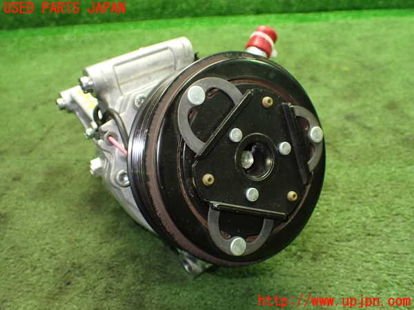 1UPJ-9241476025]ロードスター(ND5RE)エアコンコンプレッサー 中古_4