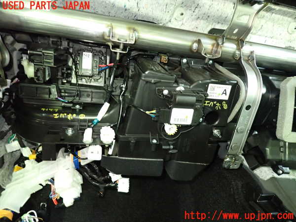 1UPJ-9241476081]ロードスター(ND5RE)エバポレーター1 中古_3