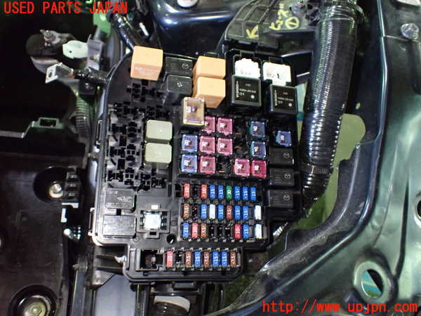 1UPJ-9241476741]ロードスター(ND5RE)ヒューズボックス1 中古_2