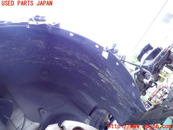 1UPJ-9241481090]エクスプローラー(1FMHK9)右前フェンダーライナー 中古_3