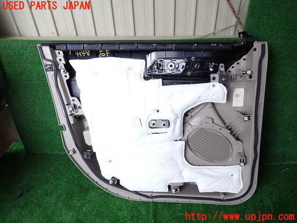 1UPJ-9241481234]エクスプローラー(1FMHK9)右前ドア内張り 中古_3