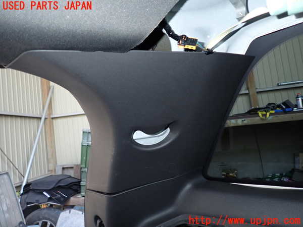 1UPJ-9241487680]エクスプローラー(1FMHK9)左リアピラートリム 中古_3