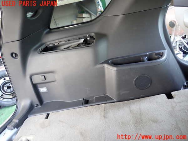 1UPJ-9241487680]エクスプローラー(1FMHK9)左リアピラートリム 中古_4