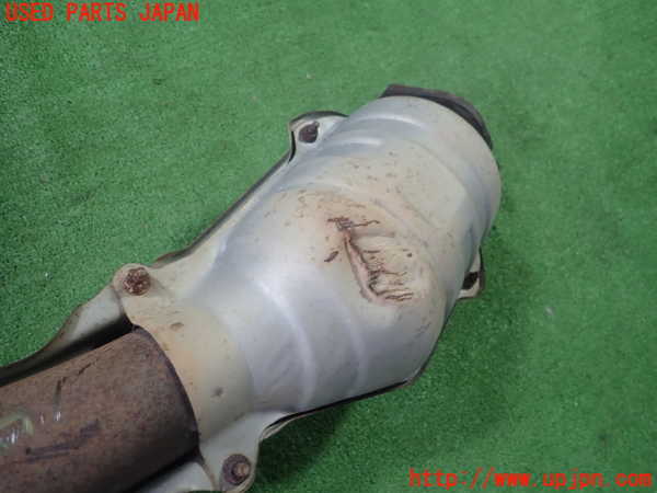 1UPJ-9241492662]８６(BRZ)(ZN6)触媒2 中古_2