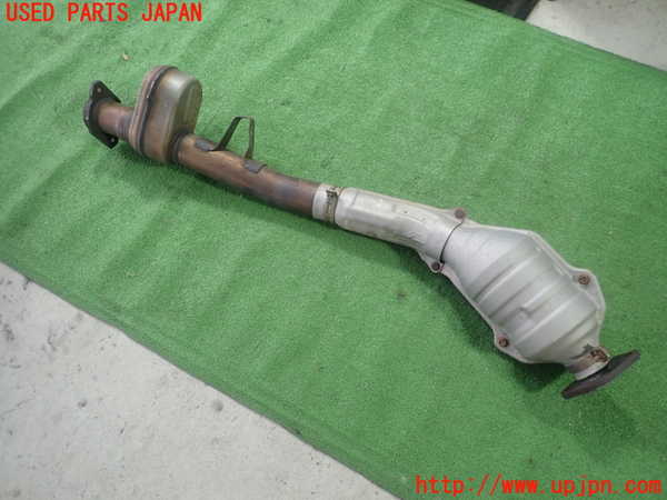 1UPJ-9241492662]８６(BRZ)(ZN6)触媒2 中古_3