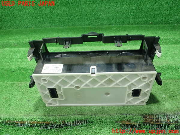 1UPJ-9241496066]８６(BRZ)(ZN6)エアコンスイッチ1 中古_2