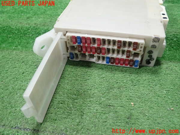 1UPJ-9241496742]８６(BRZ)(ZN6)ヒューズボックス2 中古_3