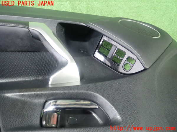 1UPJ-9241491234]８６(BRZ)(ZN6)右ドア内張り 中古_2