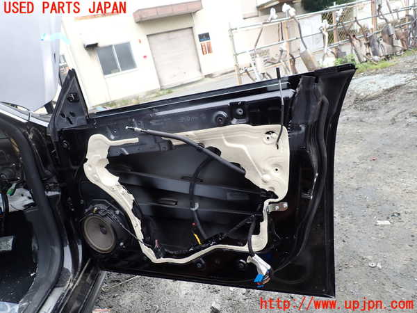 1UPJ-9241501230]マセラティ・ギブリ(MG30B)右前ドア 中古_5