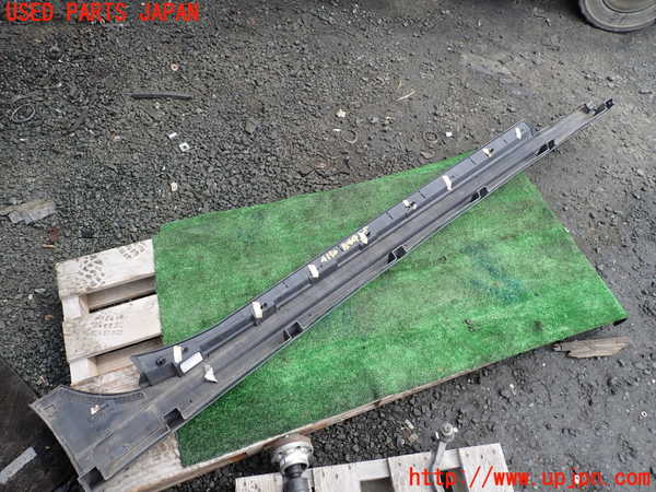 1UPJ-9241501392]マセラティ・ギブリ(MG30B)左サイドステップ 中古_4