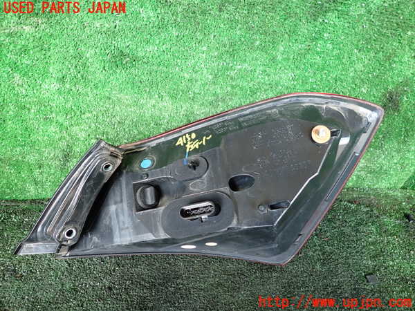 1UPJ-9241501536]マセラティ・ギブリ(MG30B)左テールランプ 中古_2