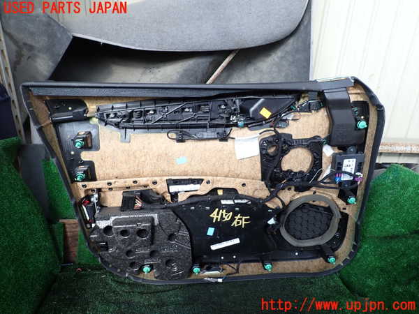 1UPJ-9241501234]マセラティ・ギブリ(MG30B)右前ドア内張り 中古_4