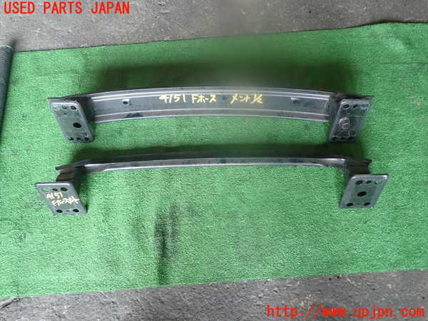 1UPJ-9241511014]アバルト・595(31214T)フロントバンパーホースメント 中古_2