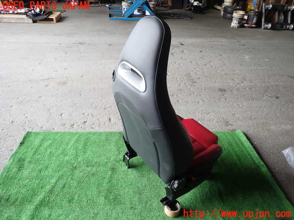 1UPJ-9241517065]アバルト・595(31214T)助手席シート 中古_4