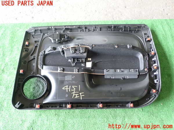 1UPJ-9241511264]アバルト・595(31214T)左ドア内張り 中古_4