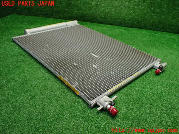 1UPJ-9241526031]ルノー・トゥインゴ(AHH4B)エアコンコンデンサー1 中古_3