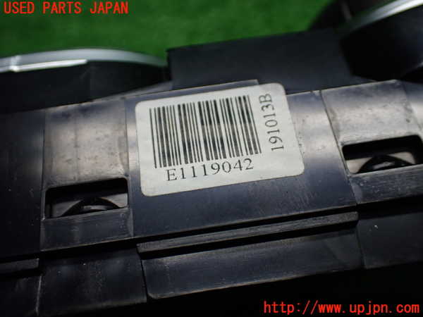 1UPJ-9241526066]ルノー・トゥインゴ(AHH4B)エアコンスイッチ1 中古_3