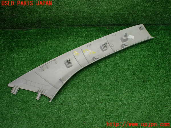 1UPJ-9241527660]ルノー・トゥインゴ(AHH4B)左フロントピラートリム 中古_4