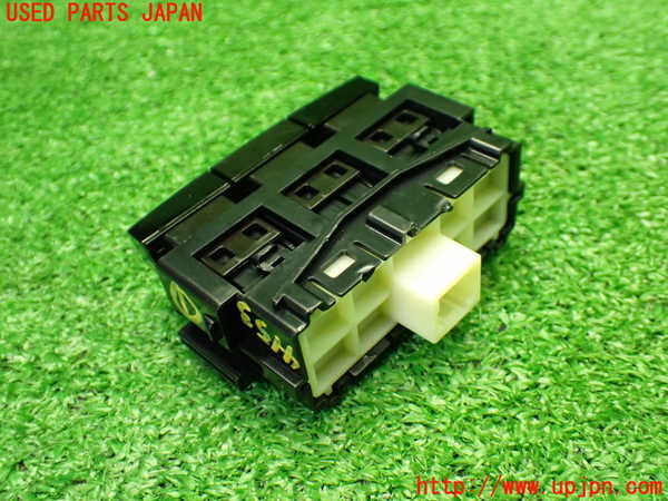 1UPJ-9241536306]カローラ クロス ハイブリッド(ZVG13)スイッチ1 中古_3