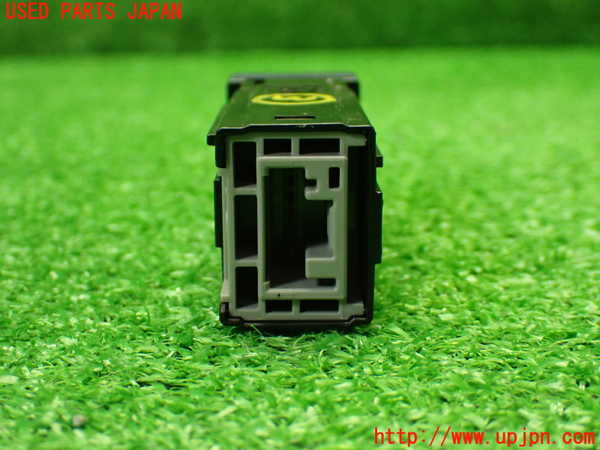 1UPJ-9241536308]カローラ クロス ハイブリッド(ZVG13)スイッチ3 (シートヒーター) 中古_3