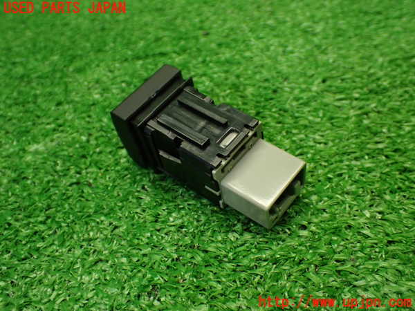 1UPJ-9241536311]カローラ クロス ハイブリッド(ZVG13)スイッチ6 中古_3