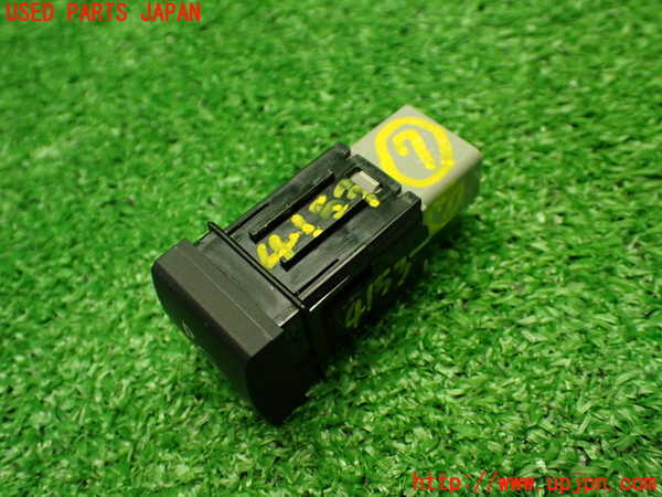 1UPJ-9241536312]カローラ クロス ハイブリッド(ZVG13)スイッチ7 中古_2