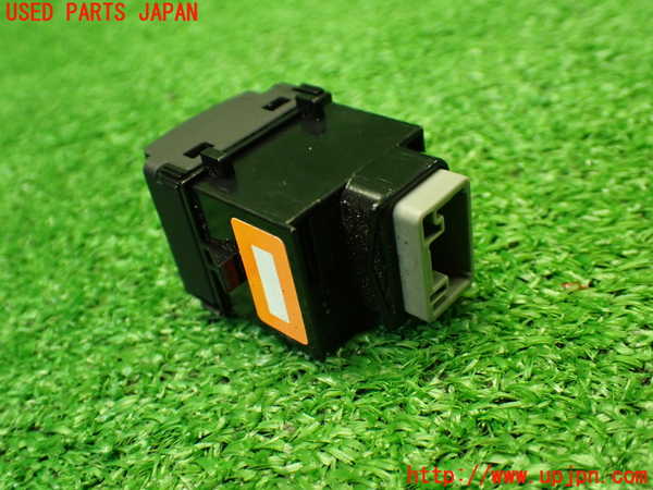 1UPJ-9241536313]カローラ クロス ハイブリッド(ZVG13)スイッチ8 中古_3