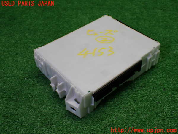 1UPJ-9241536742]カローラ クロス ハイブリッド(ZVG13)ヒューズボックス2 中古_2
