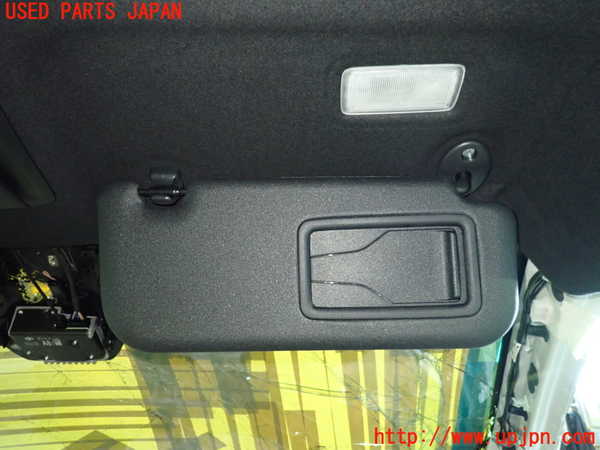 1UPJ-9241537625]カローラ クロス ハイブリッド(ZVG13)室内サンバイザー右側 中古_2