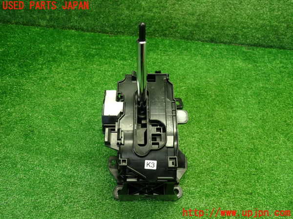 1UPJ-9241537555]カローラ クロス ハイブリッド(ZVG13)ATシフトレバー 中古_4