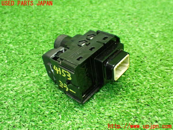 1UPJ-9241536280]カローラ クロス ハイブリッド(ZVG13)ミラースイッチ 中古_3
