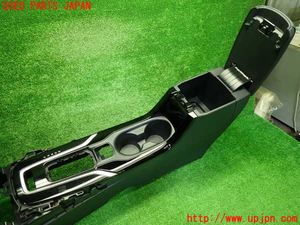 1UPJ-9241537540]カローラ クロス ハイブリッド(ZVG13)センターコンソール 中古_3