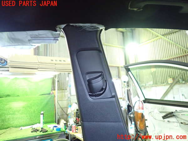 1UPJ-9241537670]カローラ クロス ハイブリッド(ZVG13)左センターピラートリム 中古_2