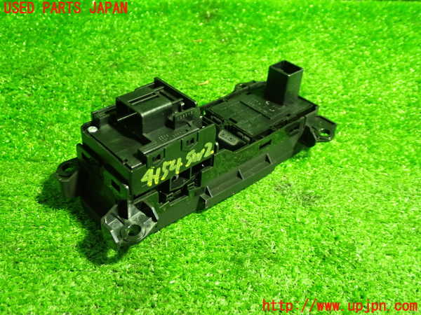 1UPJ-9241546307]シビック ハイブリッド(e：HEV)(FL4)スイッチ2 中古_2