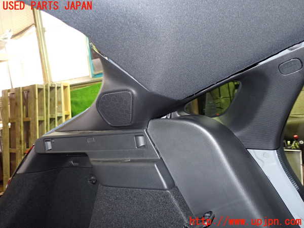 1UPJ-9241547680]シビック ハイブリッド(e：HEV)(FL4)左リアピラートリム 中古_2